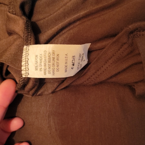 Sleeved Dress - Picture 4 of 4